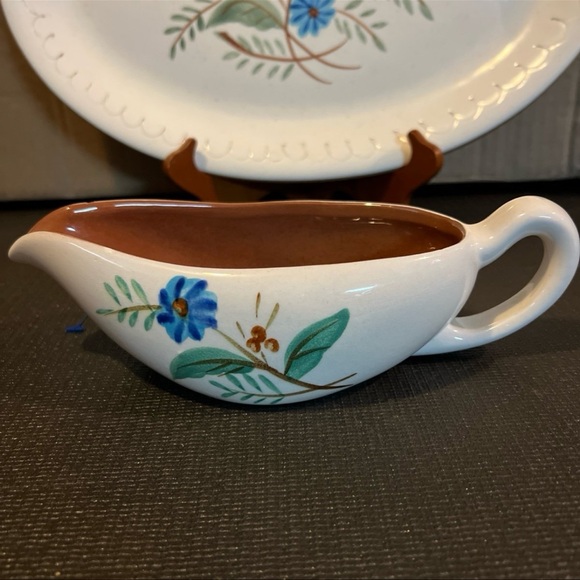 Stangl Oval Platter and Gravy Boat Set - Multicolor - Picture 3 of 10